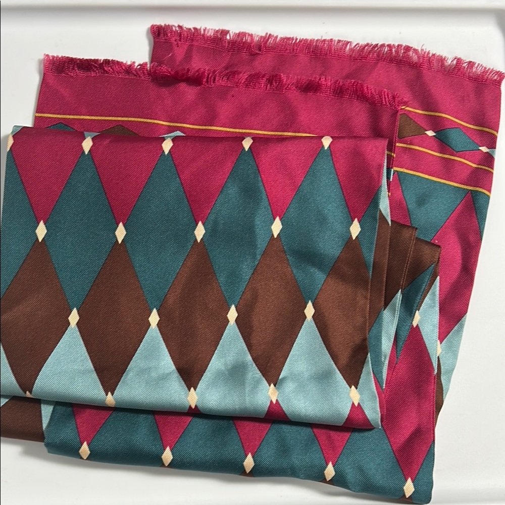 Colorful Geometric Patterned Fabric vintage satin men’s scarf